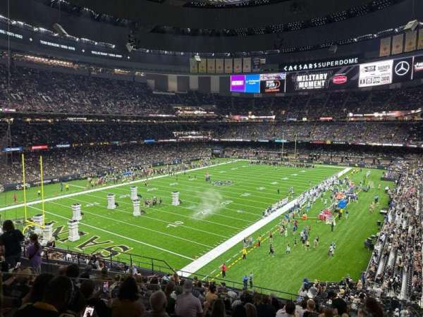 Caesars Superdome, section: 320, row: 17, seat: 8