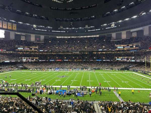 Caesars Superdome, section: 334, row: 6, seat: 19