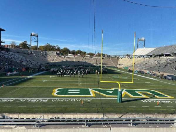 Protective Stadium, section: 113, row: R, seat: 10