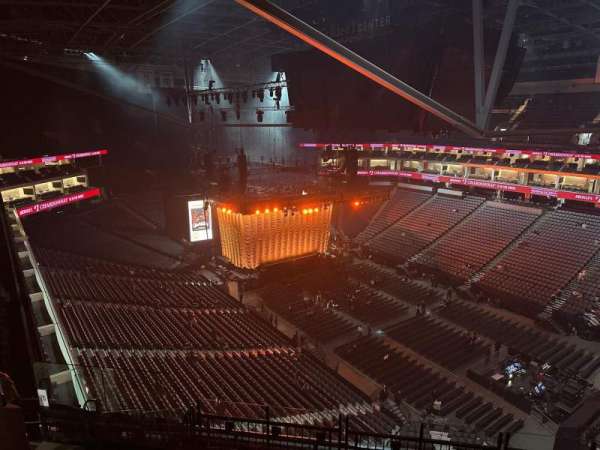 Golden 1 Center, section: 215, row: H, seat: 8
