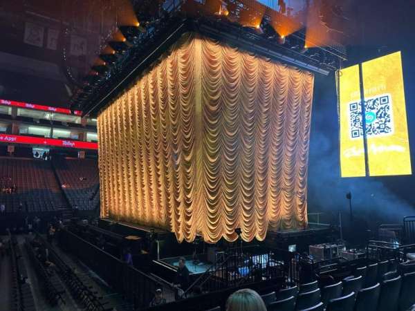 Golden 1 Center, section: 106, row: FF, seat: 9