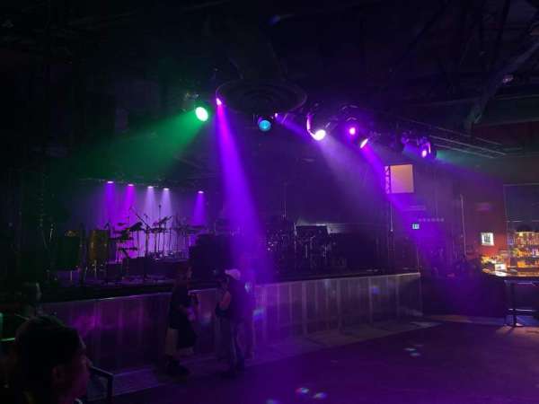 Ace of Spades, section: Bar