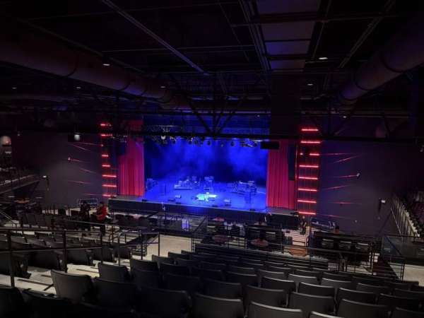 Vibrant Music Hall, section: 202, row: P, seat: 4