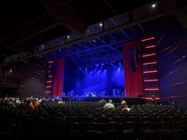 Vibrant Music Hall, section: 4, row: S, seat: 6