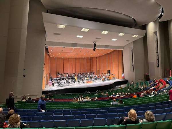 Des Moines Civic Center, section: 5W, row: X, seat: 19