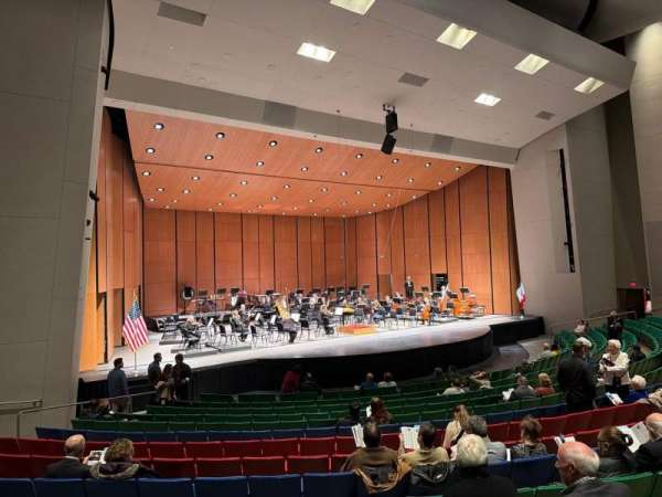 Des Moines Civic Center, section: 3W, row: N, seat: 23
