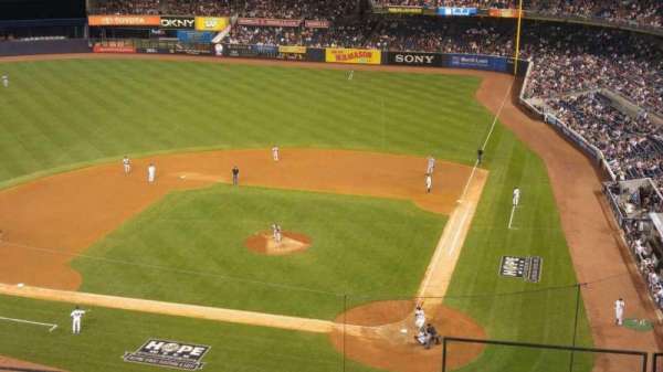 Yankee Stadium, section: 322, row: 5, seat: 1