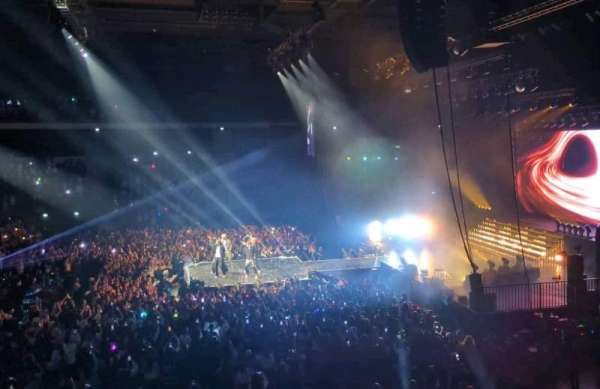 Arena Grand Paris, section: 20, row: R, seat: 258