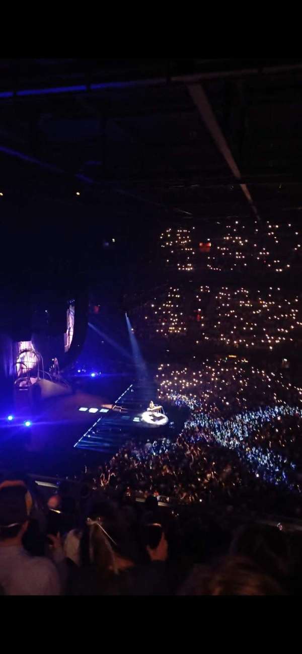 Ziggo Dome, section: 212, row: 8, seat: 412