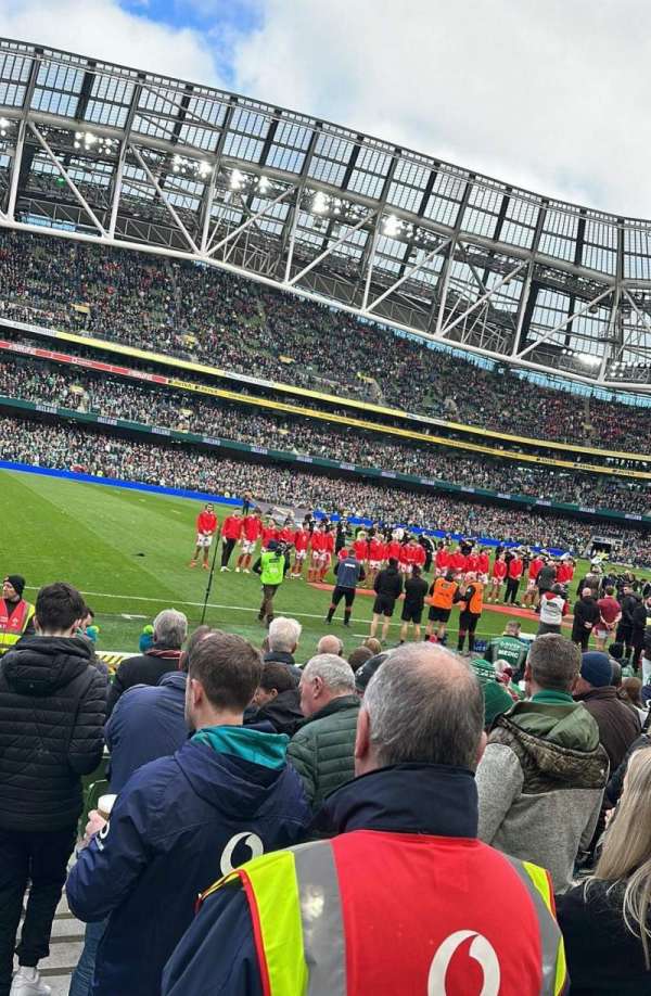 Aviva Stadium, section: 104, row: L, seat: 9