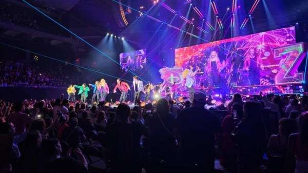Moody Center, section: Floor 7, row: 1, seat: 6