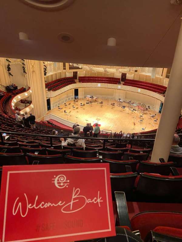 Orchestra Hall, Chicago, section: Upper Balcony Right, row: Q, seat: 12