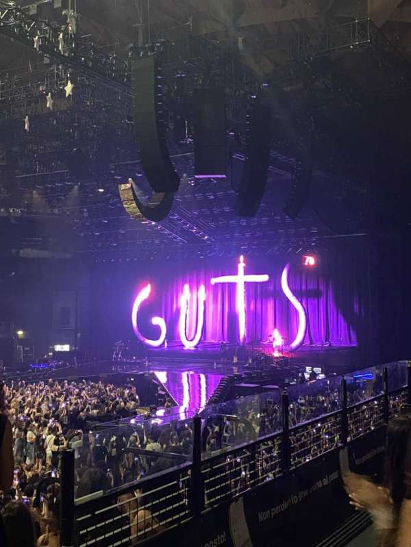 Unipol Arena, section: 1 anello Est C, row: 2, seat: 15