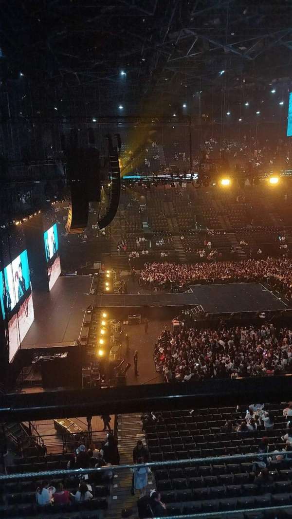 Accor Arena, section: N, row: 85, seat: 15