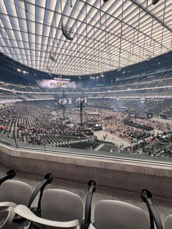 Allegiant Stadium, section: 206, row: 2, seat: 4