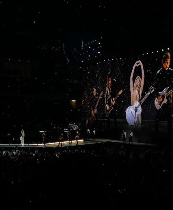 AT&T Stadium, section: C110, row: H, seat: 11