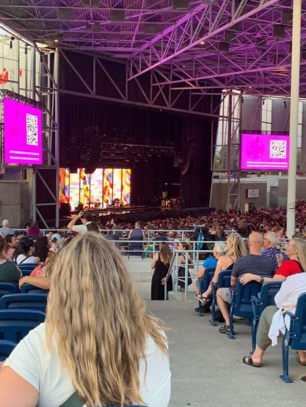 RBC Amphitheatre, section: 410, row: N, seat: 3