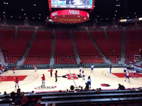Viejas Arena, section: R, row: 13, seat: 12