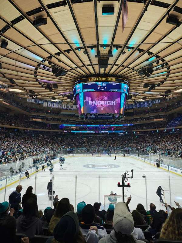 Madison Square Garden, section: 112, row: 11, seat: 5