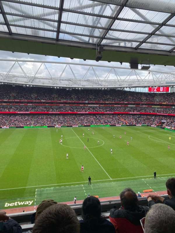 Emirates Stadium, section: 91, row: 6, seat: 29