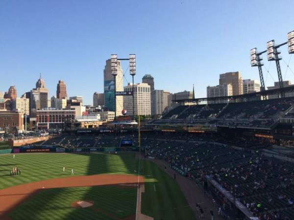 Comerica Park, section: 331, row: A, seat: 14