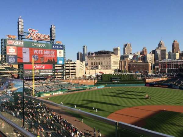 Comerica Park, section: 331, row: A, seat: 14