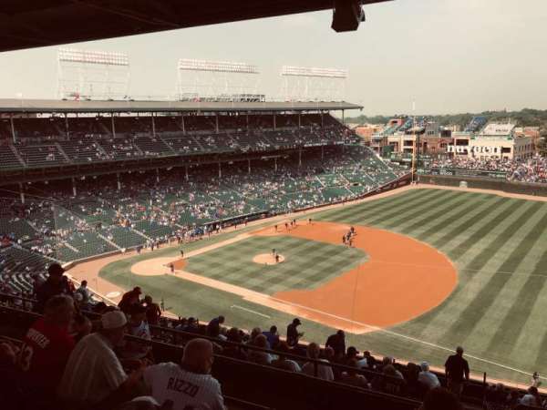Wrigley Field, section: 427R, row: 4, seat: 18