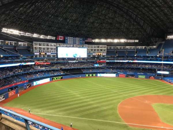 Rogers Centre, section: 531L, row: 2, seat: 104