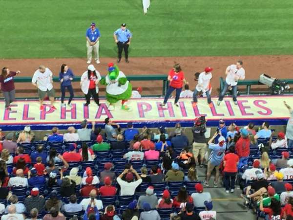 Citizens Bank Park, section: 216, row: 1, seat: 14
