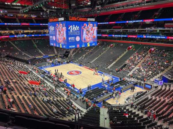 Little Caesars Arena, section: M22, row: 1, seat: 15