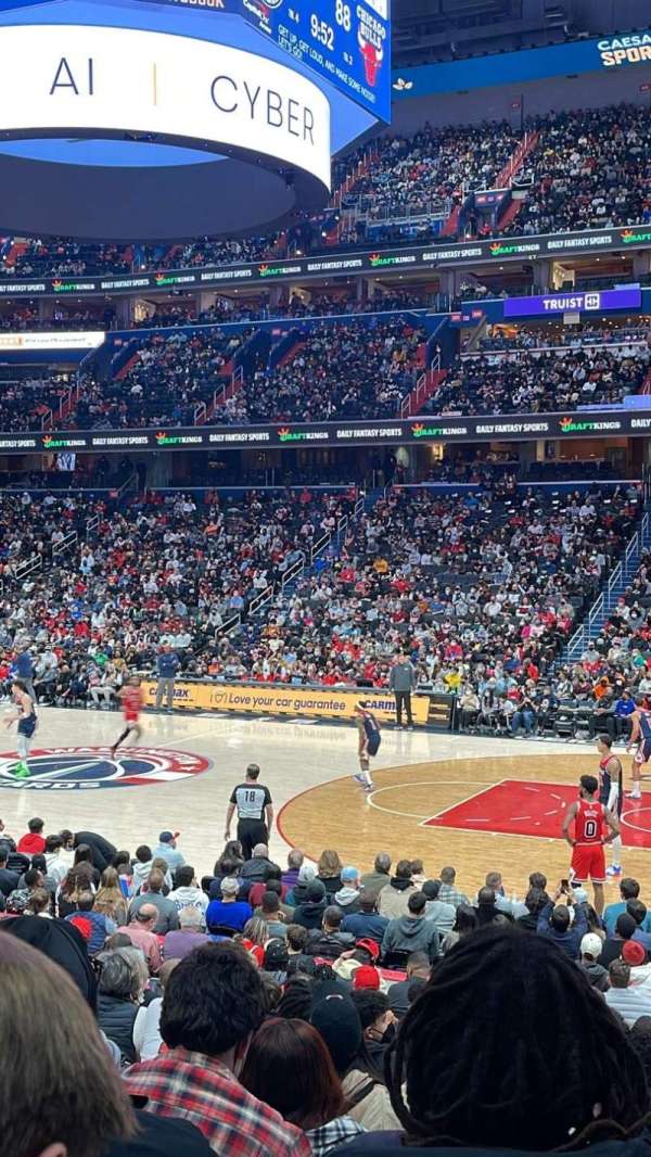 Capital One Arena, section: 112, row: O, seat: 20
