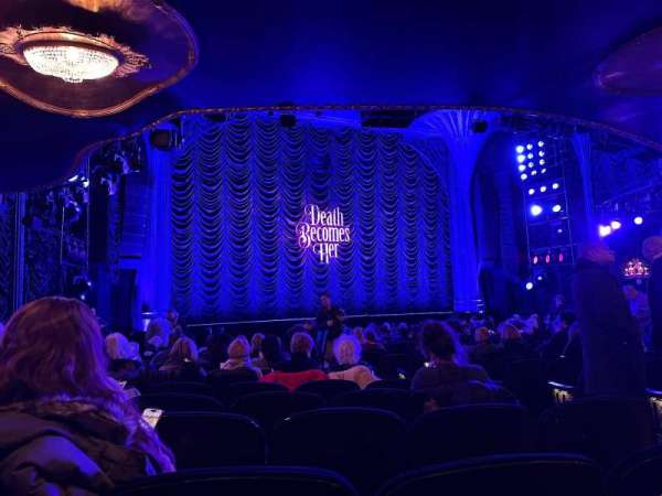 Lunt-Fontanne Theatre, section: Orchestra L, row: S, seat: 9