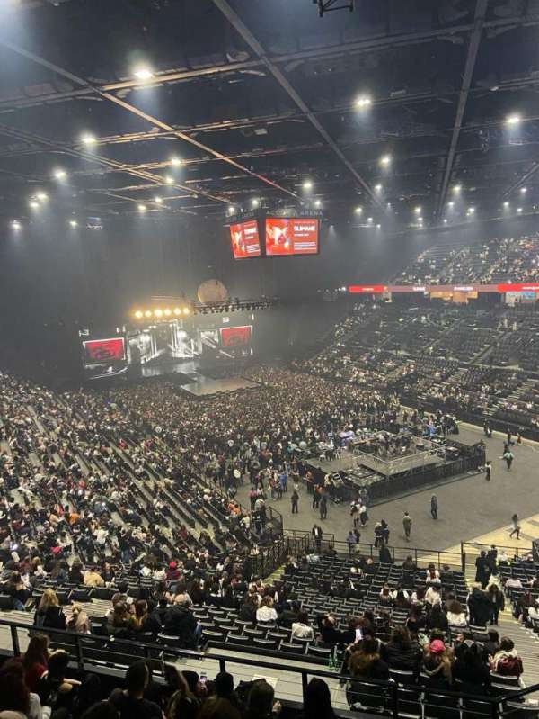 Accor Arena, section: Balcon T, row: 87, seat: 6
