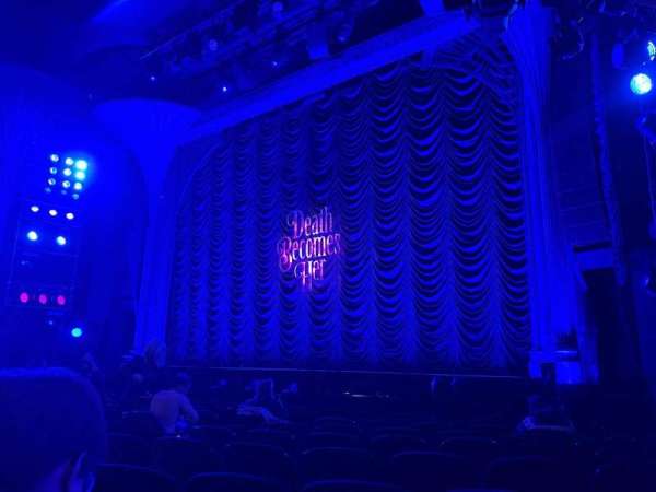 Lunt-Fontanne Theatre, section: Orchestra, row: L, seat: 18