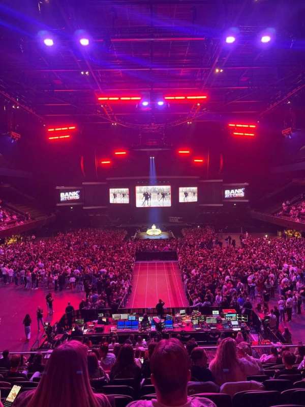 Ziggo Dome, section: 107, row: 12, seat: 215