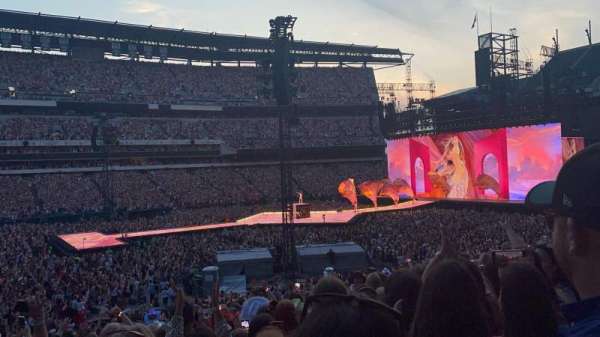 Lincoln Financial Field, section: 118, row: 31, seat: 17