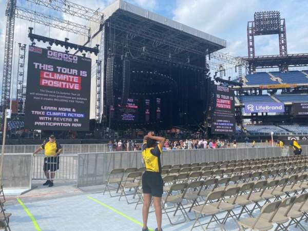 Citizens Bank Park, section: Floor BB, row: 9, seat: 1