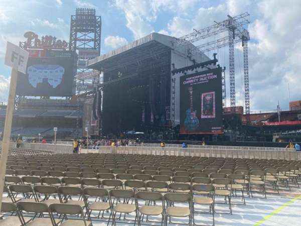 Citizens Bank Park, section: Floor GG, row: 18, seat: 28