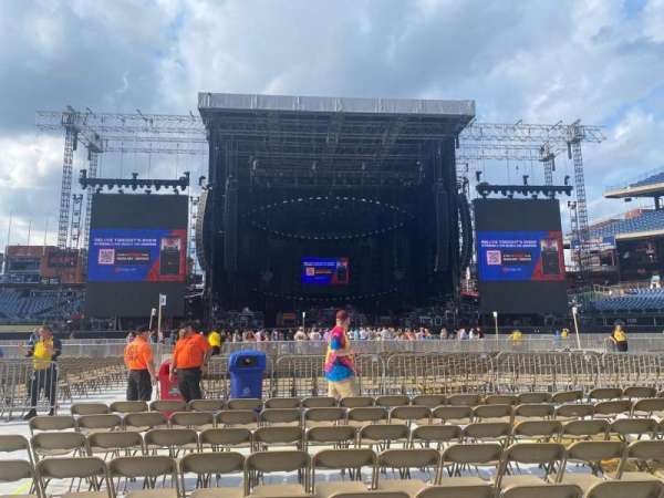 Citizens Bank Park, section: Floor LL, row: 9, seat: 25