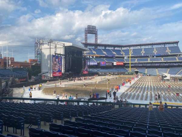 Citizens Bank Park, section: 138, row: 31, seat: 12