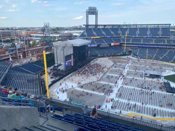 Citizens Bank Park, section: 433, row: 9, seat: 9