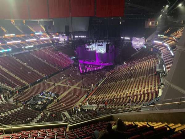 Toyota Center, section: 415, row: 14, seat: 8