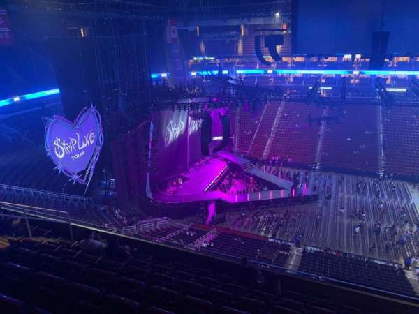 Toyota Center, section: 427, row: 8, seat: 5