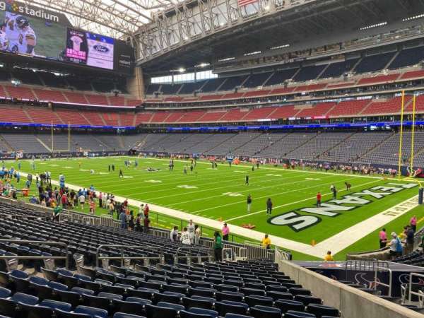 NRG Stadium, section: 121, row: v, seat: 7