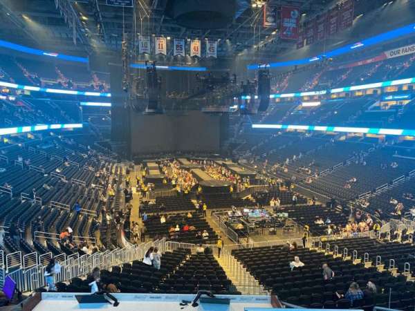 Capital One Arena, section: 104, row: y, seat: 21