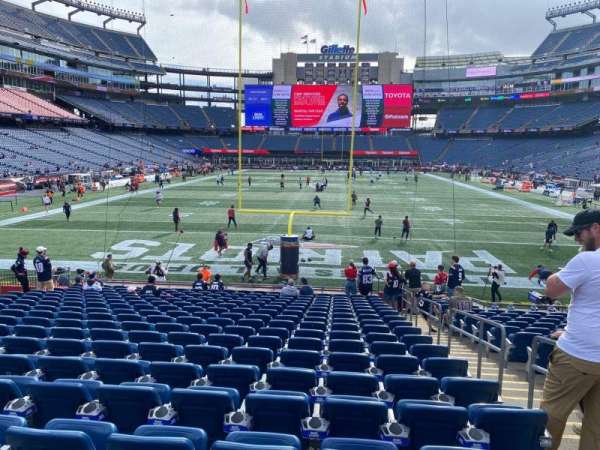Gillette Stadium, section: 143, row: 18, seat: 3