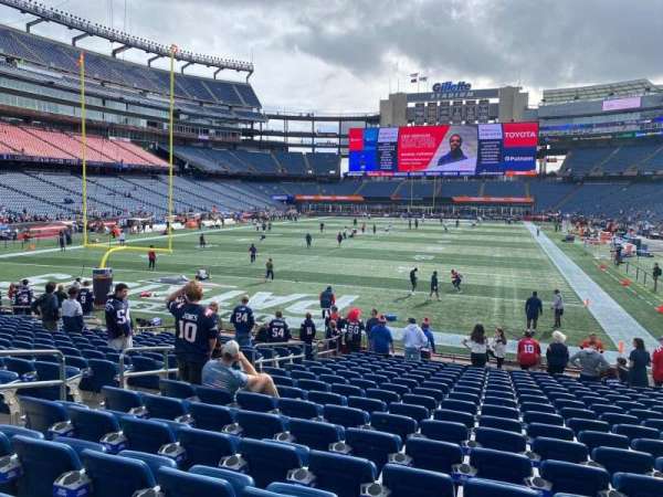 Gillette Stadium, section: 141, row: 17, seat: 13