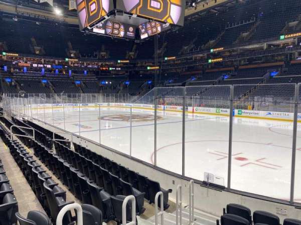 TD Garden, section: 9, row: 7, seat: 7