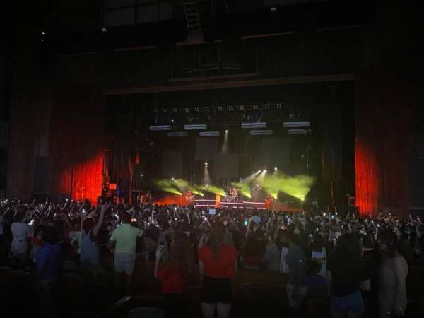 TD Pavilion at the Mann, section: Main 400, row: AA, seat: 402