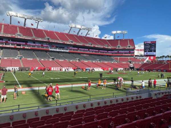 Raymond James Stadium, section: 107, row: h, seat: 7